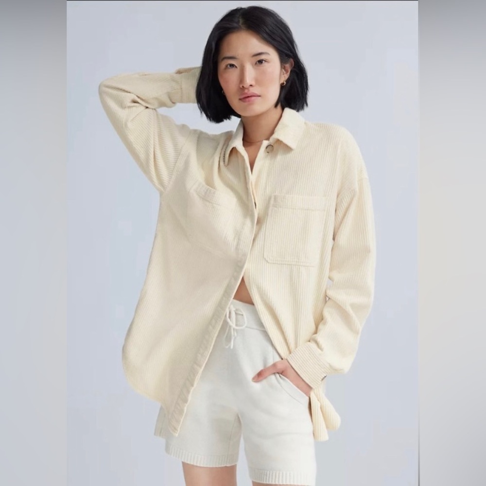 The group Babaton- Aritiza. Grayson oversize button down corduroy top. Ladies S